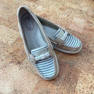 Sperry boat shoes